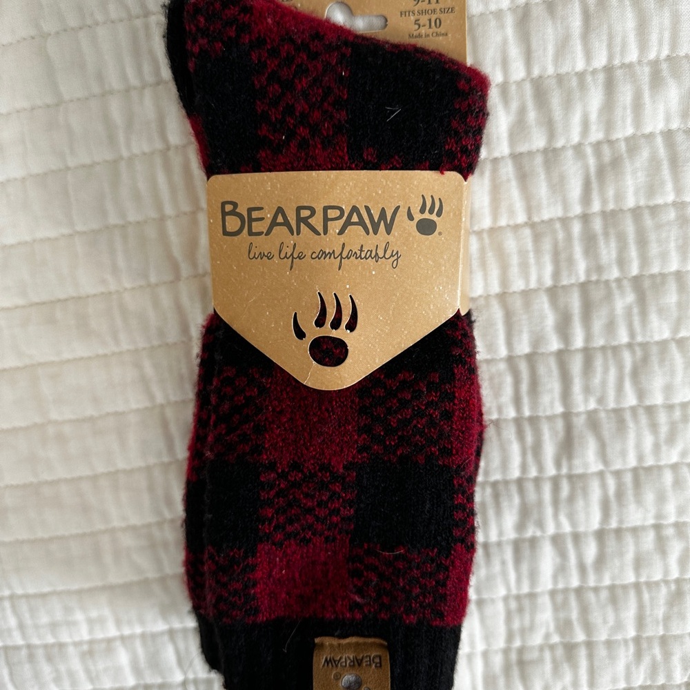 BearPaw Plaid Socks in Red and Black